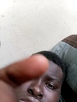 Snapshot of Akawsijunior21 chatting on 02-28-26, 09:38 Akawsijunior21 online show from 02-28-26, 09:38