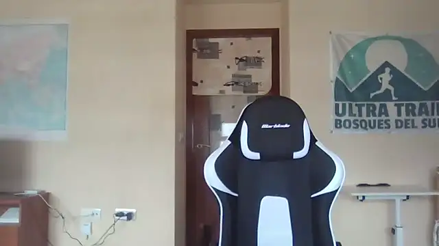 llopaco online show from 11-15-25, 01:18