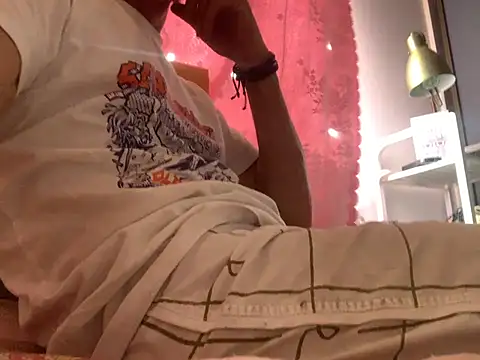 iswimnaked007 online show from 02-19-25, 01:08