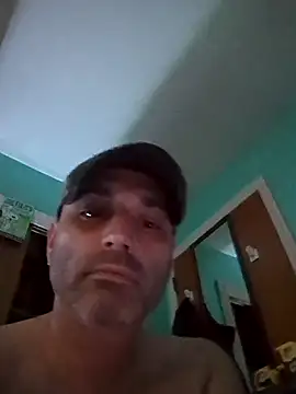 Snapshot of Novabear6996 chatting on 03-08-25, 02:30 Novabear6996 online show from 03-08-25, 02:30