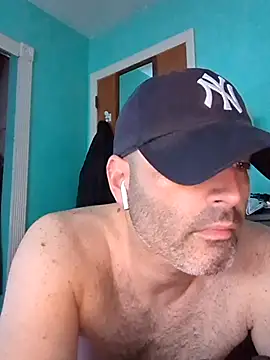 Snapshot of Novabear6996 chatting on 03-09-25, 12:31 Novabear6996 online show from 03-09-25, 12:31
