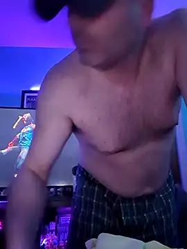 Snapshot of Novabear6996 chatting on 10-11-25, 01:38 Novabear6996 online show from 10-11-25, 01:38