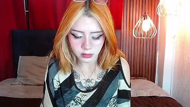 fyreandfox  online show from 03-20-26, 07:41