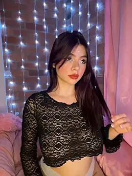 Snapshot of Danna_Myst chatting on 02-21-25, 05:24 Danna Myst online show from 02-21-25, 05:24