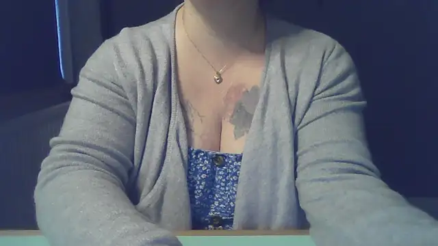 Snapshot of sizha6 chatting on 04-22-26, 06:42 sizha6 online show from 04-22-26, 06:42