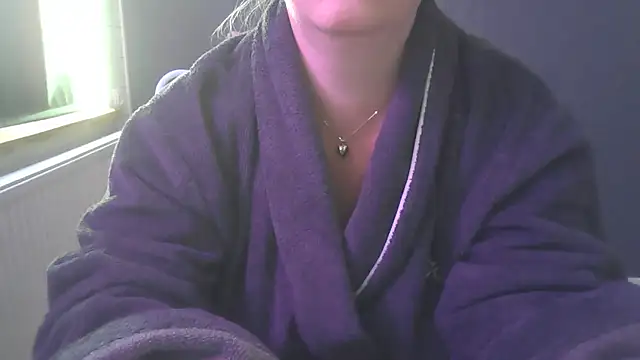 Snapshot of sizha6 chatting on 06-24-26, 05:34 sizha6 online show from 06-24-26, 05:34