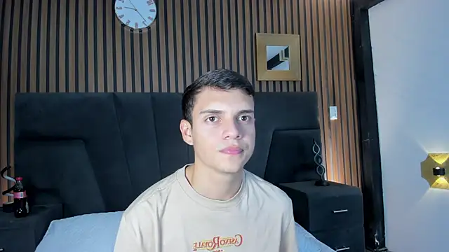 JacobRoberts1 online show from 09-21-25, 08:32