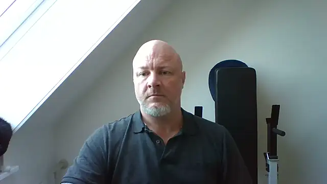 Lucifer29cm online show from 10-20-25, 07:20