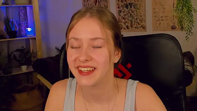 EveMundie online show from 03-17-25, 08:19