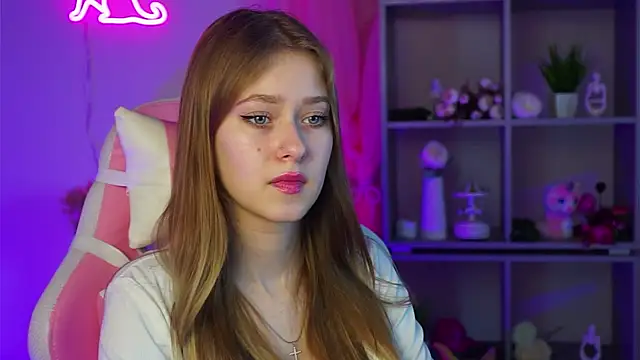 EveMundie online show from 03-22-25, 12:25