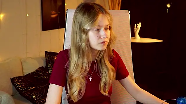 EveMundie online show from 05-25-26, 09:26