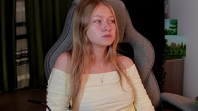 EveMundie online show from 07-20-26, 11:01