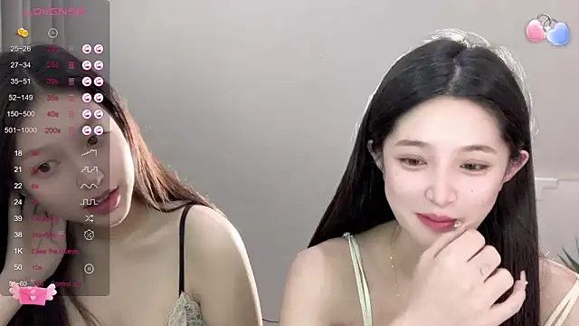 Snapshot of YaYa-521 chatting on 09-16-25, 12:50 YaYa-521 online show from 09-16-25, 12:50