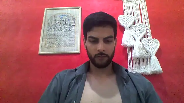 Gabrielteixeira120 online show from 06-22-26, 09:45