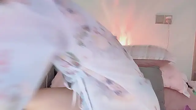 yueyue2003 online show from 03-22-25, 03:20