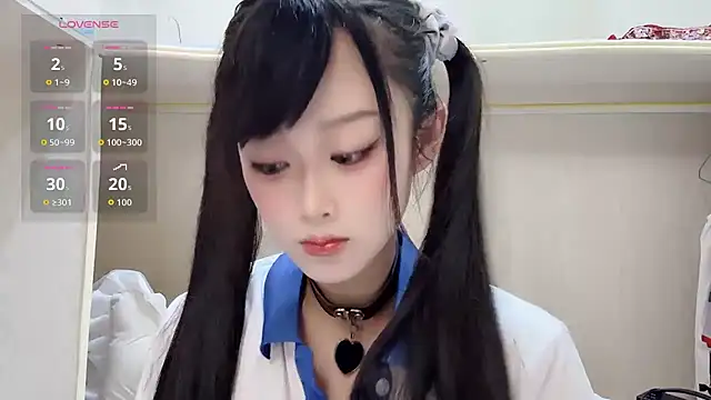 Snapshot of yueyue2003 chatting on 05-09-26, 12:21 yueyue2003 online show from 05-09-26, 12:21