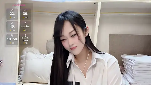 yueyue2003 online show from 07-26-26, 12:23