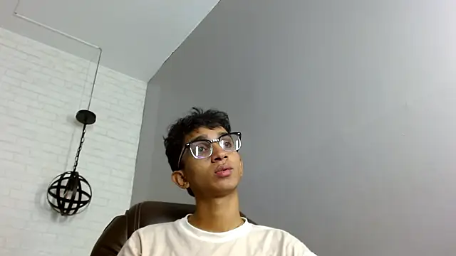 Martin Linares online show from 03-05-25, 01:50