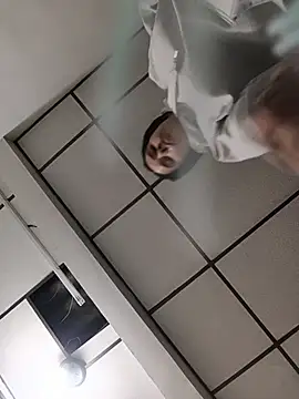 Snapshot of EmmaSulivan chatting on 04-25-26, 11:24 EmmaSulivan online show from 04-25-26, 11:24