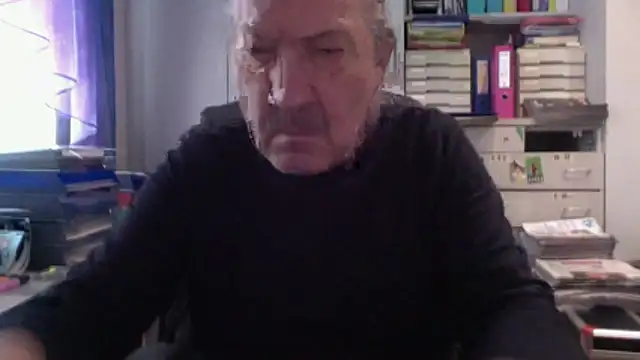 Snapshot of HMStraps01 chatting on 02-20-26, 10:49 HMStraps01 online show from 02-20-26, 10:49