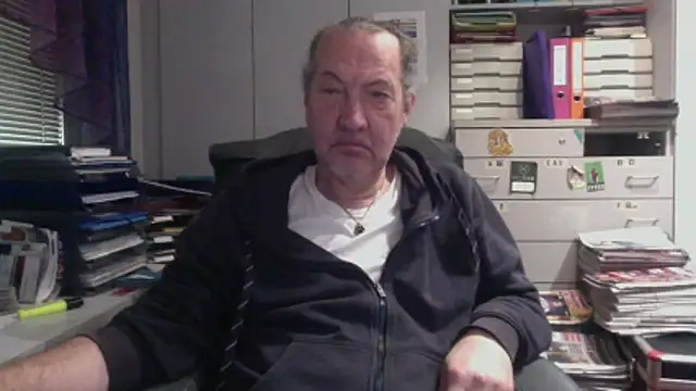 Snapshot of HMStraps01 chatting on 03-09-26, 10:19 HMStraps01 online show from 03-09-26, 10:19