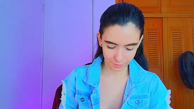 Snapshot of Peach_Rose_ chatting on 03-11-25, 12:22 Peach Rose online show from 03-11-25, 12:22