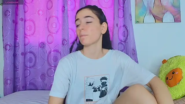 Snapshot of Peach_Rose_ chatting on 09-25-25, 09:07 Peach Rose online show from 09-25-25, 09:07