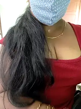 Snapshot of deepikasree chatting on 09-28-25, 03:23 deepikasree online show from 09-28-25, 03:23