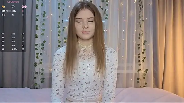 CarolinePepper online show from 03-12-26, 01:50