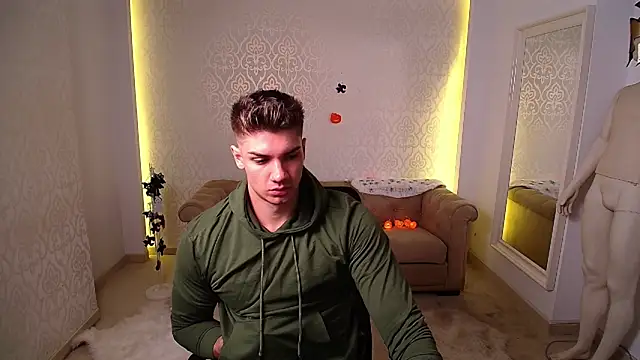 MaxKaiden online show from 10-19-25, 04:46