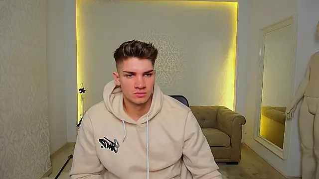 MaxKaiden online show from 11-09-25, 05:28