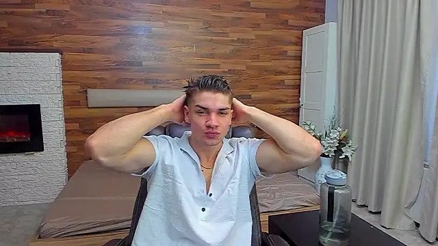 MaxKaiden online show from 03-10-26, 06:18