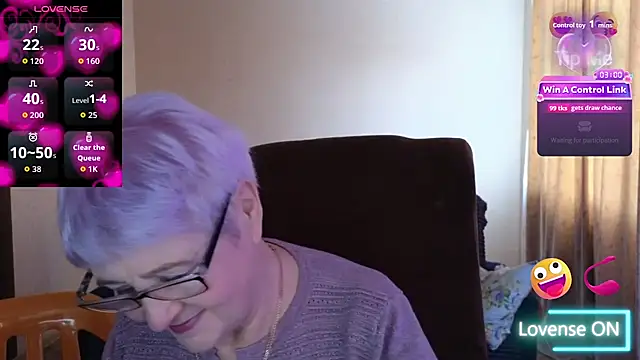 Snapshot of Sandra_Snowflake chatting on 03-16-26, 04:07 Sandra Snowflake online show from 03-16-26, 04:07