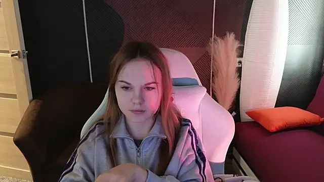 Dyna bae online show from 09-10-25, 01:49