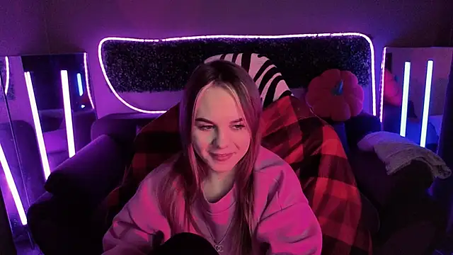 Dyna bae online show from 11-23-25, 04:29