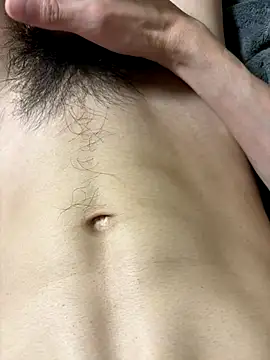 tsune694 online show from 10-22-25, 04:18