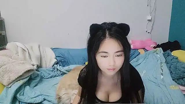 Lucy-xixi online show from 03-14-25, 01:35