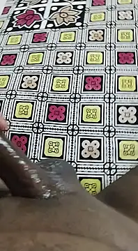 Snapshot of desi_pb02 chatting on 09-16-25, 06:42 desi pb02 online show from 09-16-25, 06:42