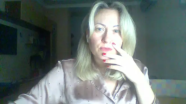 Snapshot of Mary888x chatting on 03-02-25, 05:58 Mary888x online show from 03-02-25, 05:58