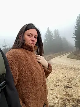 AvaFlowers6 online show from 12-18-25, 08:09