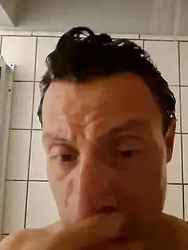 Snapshot of salchichon_69 chatting on 05-18-26, 07:14 salchichon 69 online show from 05-18-26, 07:14