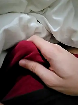 skiciyunis online show from 10-20-25, 09:59