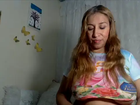 tatty love77 online show from 09-26-25, 01:48