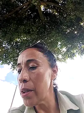 Snapshot of Coeur_de_luxure chatting on 11-30-25, 03:16 Coeur de luxure online show from 11-30-25, 03:16