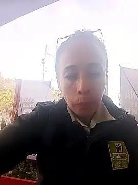 Snapshot of Coeur_de_luxure chatting on 01-09-26, 01:47 Coeur de luxure online show from 01-09-26, 01:47