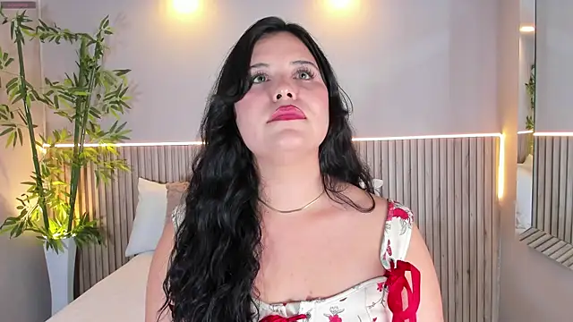 Snapshot of GeorginaReyes chatting on 03-15-25, 10:44 GeorginaReyes online show from 03-15-25, 10:44