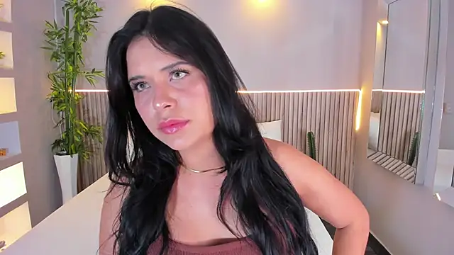 Snapshot of GeorginaReyes chatting on 12-02-25, 10:49 GeorginaReyes online show from 12-02-25, 10:49