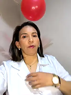 Snapshot of Mrsvictoriaaa chatting on 02-19-25, 02:12 Mrsvictoriaaa online show from 02-19-25, 02:12