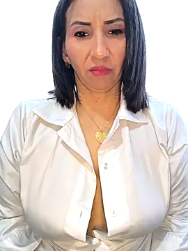 Snapshot of Mrsvictoriaaa chatting on 09-27-25, 07:30 Mrsvictoriaaa online show from 09-27-25, 07:30