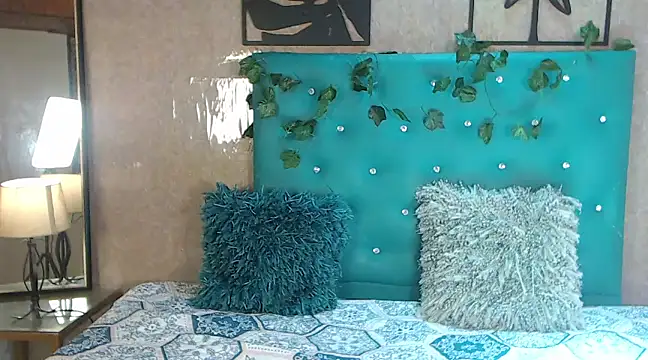 LiamAndrewzz online show from 03-04-25, 05:34